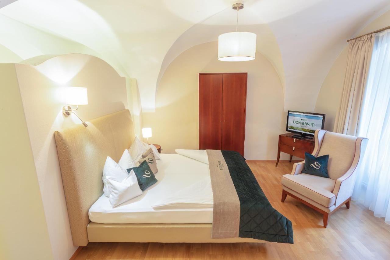 Donauwirt - Hotel Garni Вайсенкирхен-ин-дер-Вахау Экстерьер фото