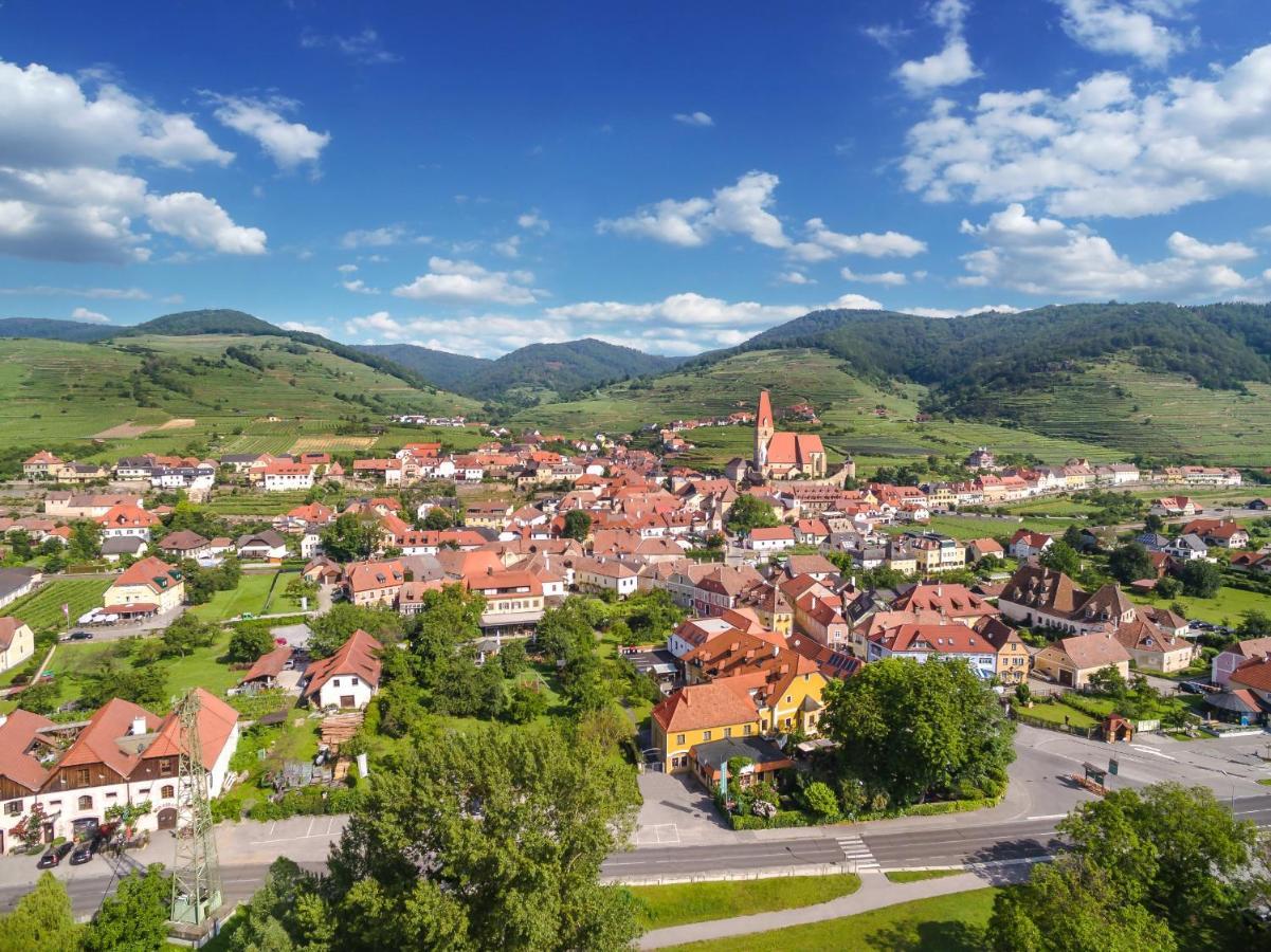 Donauwirt - Hotel Garni Вайсенкирхен-ин-дер-Вахау Экстерьер фото